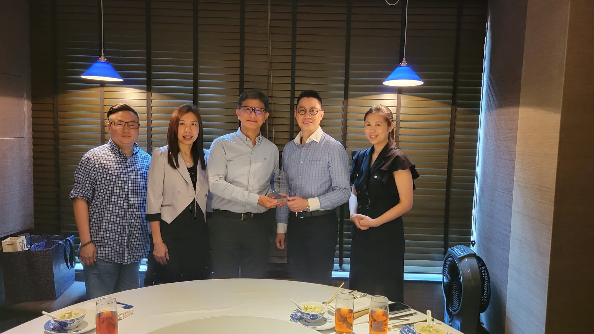 Compucon- Awarded as Samsung 2021 Value Partner Of The Year Award for B2C: Online Sales (1)