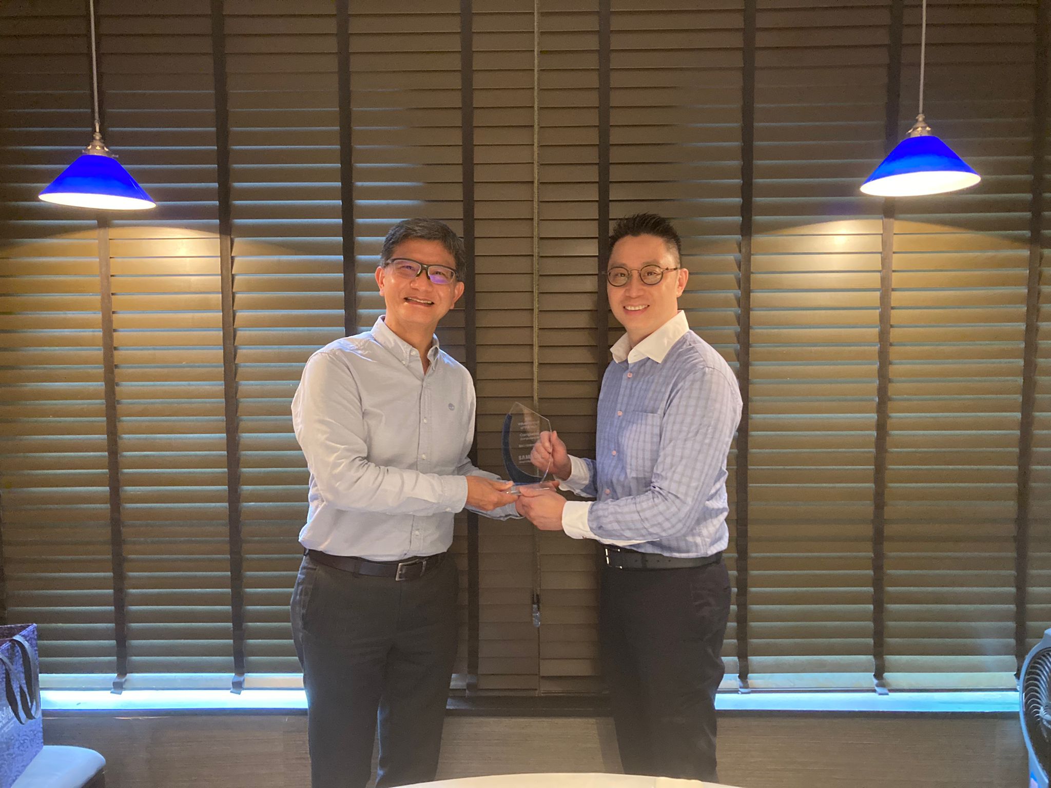 Compucon- Awarded as Samsung 2021 Value Partner Of The Year Award for B2C: Online Sales(2)